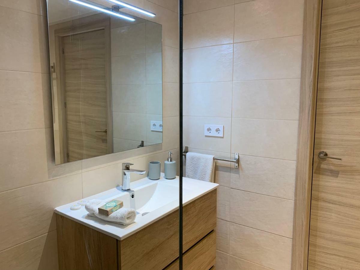 Nuevo Y Lujoso Apartamento En Marbella Centro A Pie De Playa 625 Exteriör bild